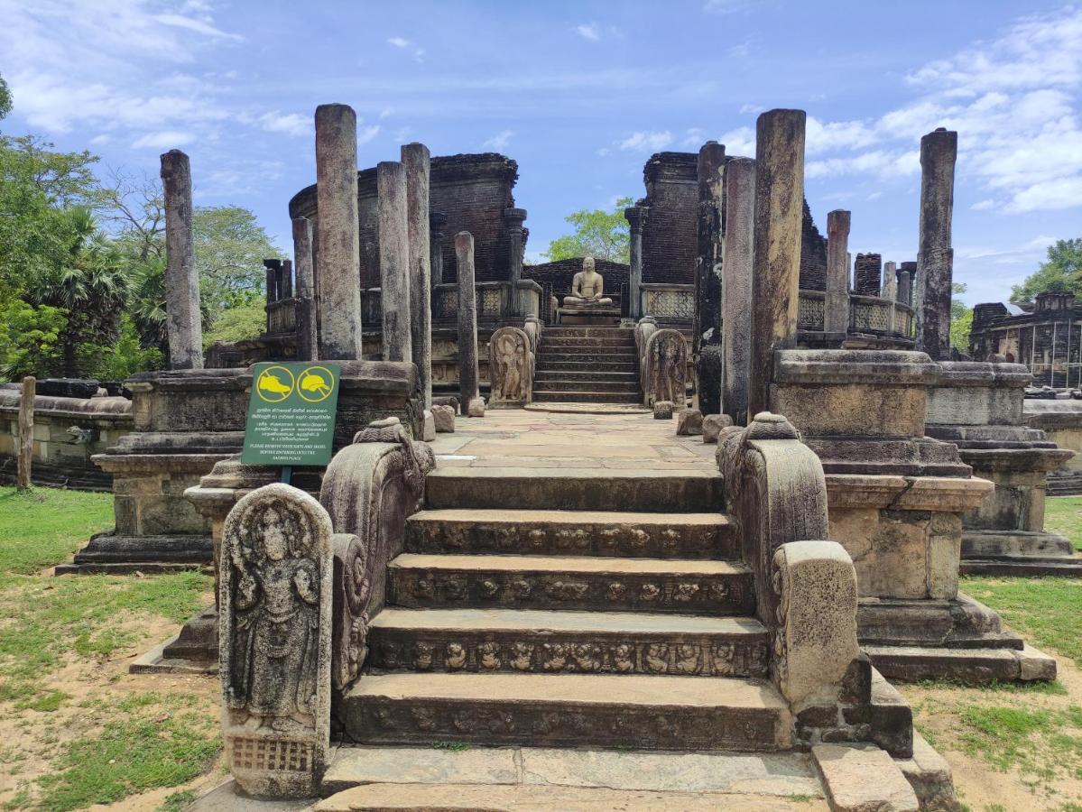 Hotel Deer Garden Guest Polonnaruwa Exterior foto